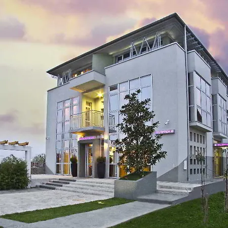 Apartman K &